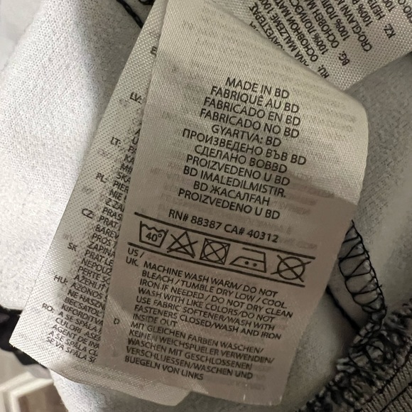 Nike Just Do It Varsity Bomber Jacket - Picture 5 of 6